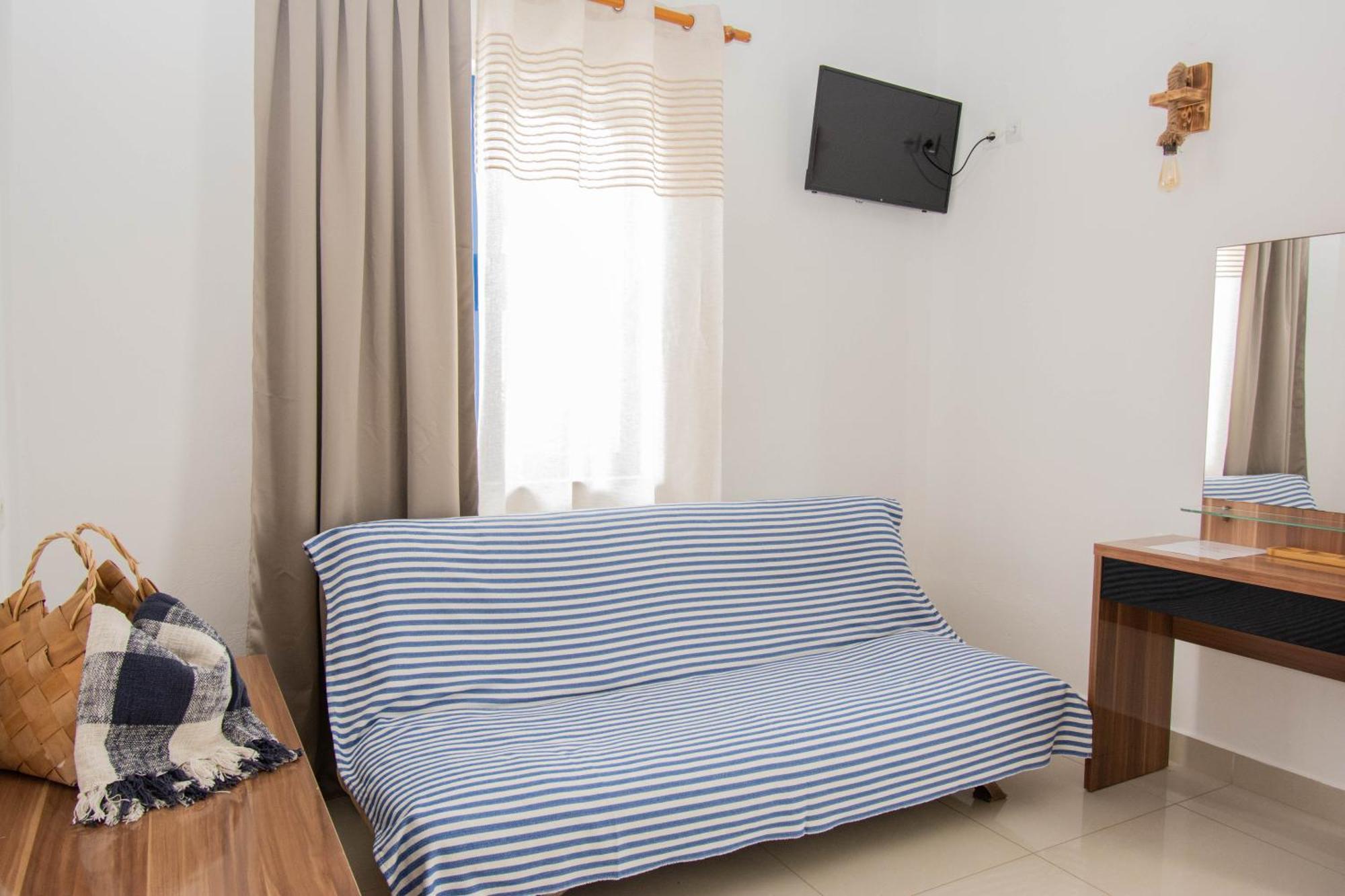 Ov Suites "By Checkin" Hersonissos  Exterior photo